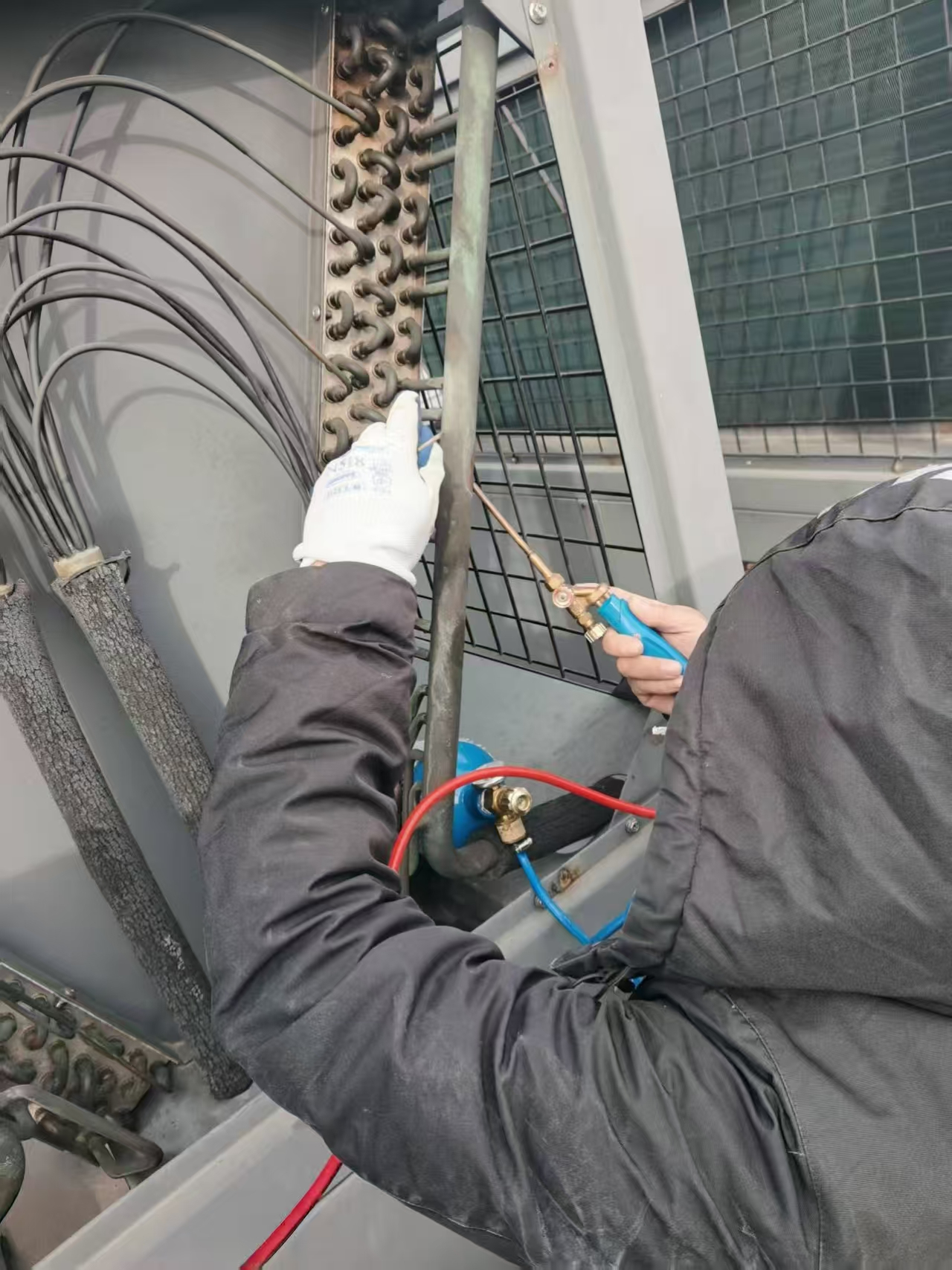 TPM管理激发一线智慧，老旧设备焕发高效能